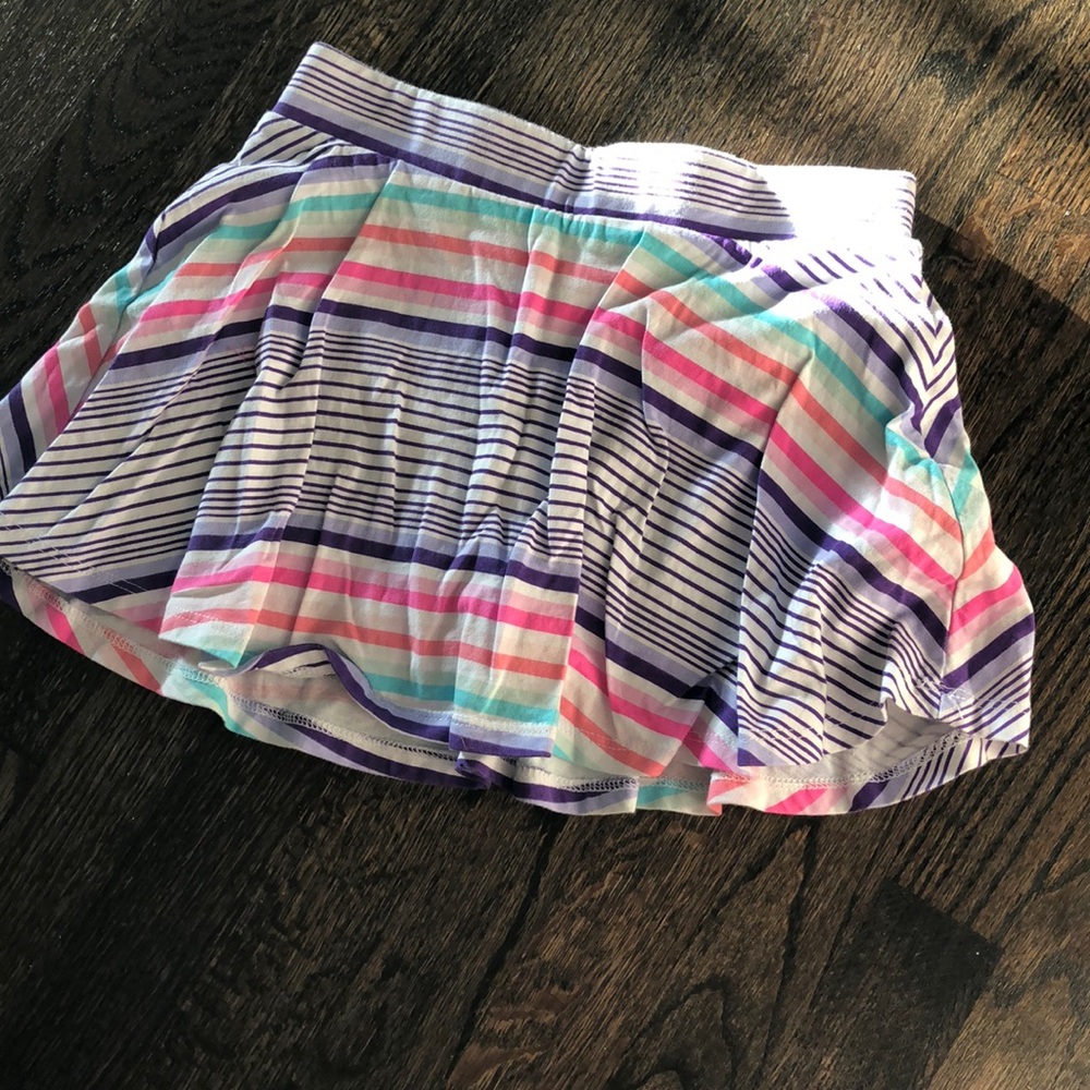 Skirt brand new